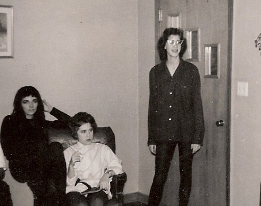 1959 Nancy Shaw, Linda Parker, Cecilia Underwood      